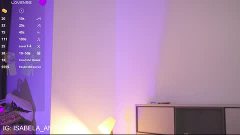    online show from October 2025 12:39:02 PM