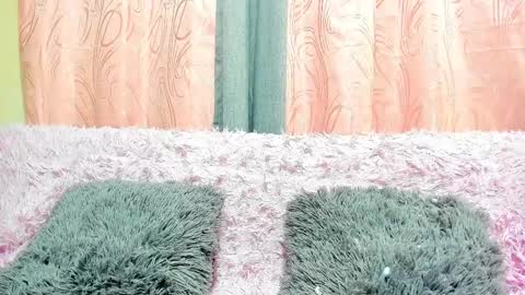Snapshot of isabela_gonzalez_ chatting on March 2025 03:01:01 AM ISA online show from March 2025 03:01:01 AM