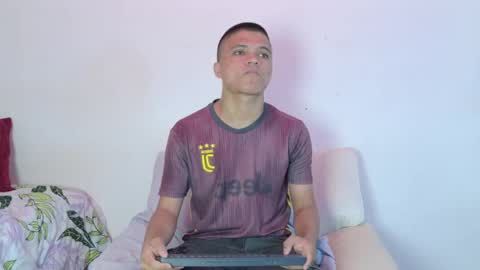 Snapshot of isabela_lux chatting on May 2026 11:22:02 PM Isabella online show from May 2026 11:22:02 PM