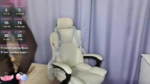 Snapshot of isabelallen chatting on December 2024 01:39:02 PM isabelallen online show from December 2024 01:39:02 PM