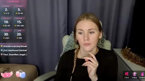 Snapshot of isabelallen chatting on December 2024 06:20:02 PM isabelallen online show from December 2024 06:20:02 PM