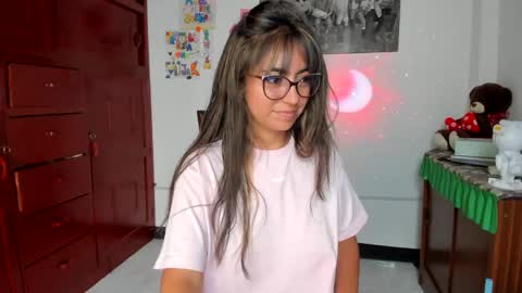 Snapshot of isabella22_1 chatting on February 2025 04:36:01 PM Isabella22 1 online show from February 2025 04:36:01 PM