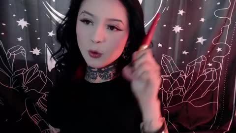 Snapshot of isabella__dark chatting on January 2025 10:15:02 PM    online show from January 2025 10:15:02 PM