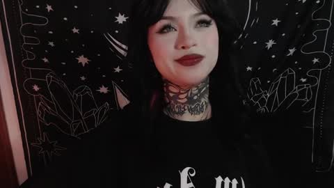 Snapshot of isabella__dark chatting on January 2025 03:16:01 AM    online show from January 2025 03:16:01 AM