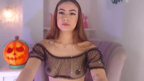 Isa  online show from October 2025 03:08:01 PM