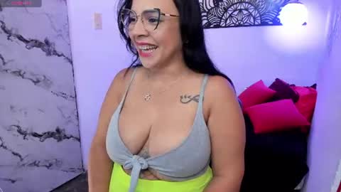 Snapshot of isabella_diprinzio chatting on August 2026 10:44:01 PM Isabella Di Prinzio online show from August 2026 10:44:01 PM