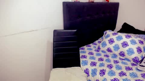 sandra   isabella hotxxx online show from December 2024 06:22:01 PM