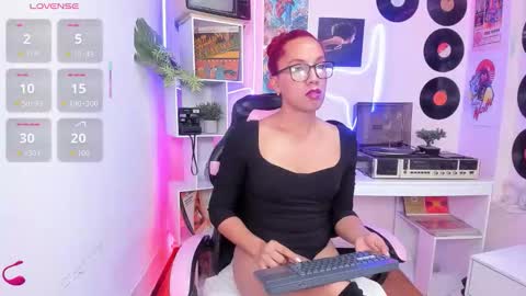 Snapshot of isabella_star_ chatting on February 2026 11:58:02 AM Camila online show from February 2026 11:58:02 AM