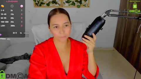 Isabella online show from February 2026 11:14:01 PM