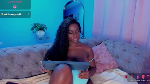 Snapshot of isabellabroms21 chatting on February 2026 11:31:02 PM v online show from February 2026 11:31:02 PM