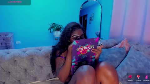 Snapshot of isabellabroms21 chatting on February 2026 11:20:01 PM v online show from February 2026 11:20:01 PM