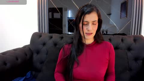 Snapshot of isabellakeller chatting on October 2025 08:39:01 PM Isabella - Schedule 1500 - 2200 gtm-5 online show from October 2025 08:39:01 PM