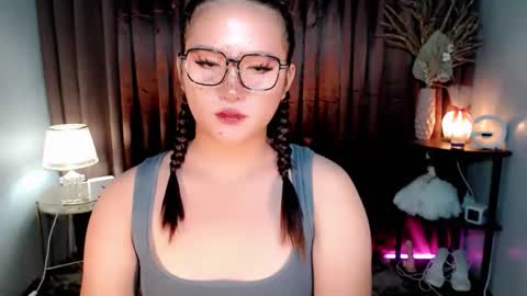 Snapshot of isabellaleights chatting on September 2025 05:01:02 PM isabel online show from September 2025 05:01:02 PM