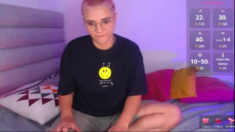 Snapshot of isabellamoutt chatting on September 2025 03:22:01 PM Isabella Mout online show from September 2025 03:22:01 PM