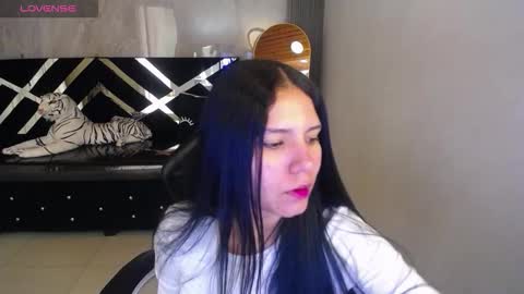 Snapshot of isabellanoir_a chatting on February 2026 01:07:01 PM Isa online show from February 2026 01:07:01 PM