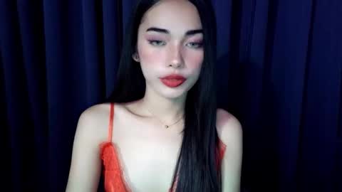 Isabelle online show from November 2025 02:53:02 PM