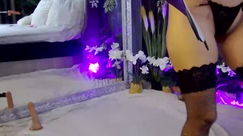 Snapshot of isabelleethan chatting on January 2025 05:53:02 AM IsabelleEthan online show from January 2025 05:53:02 AM