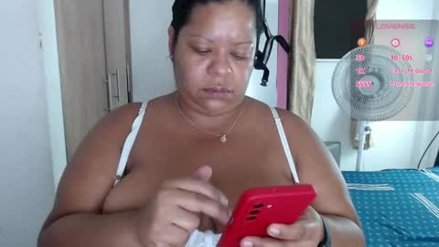 Snapshot of isahot_latin_doll chatting on May 2026 12:06:02 AM isa online show from May 2026 12:06:02 AM