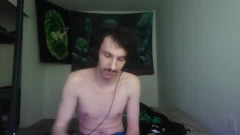 isaiahf24 online show from June 2026 01:32:02 AM