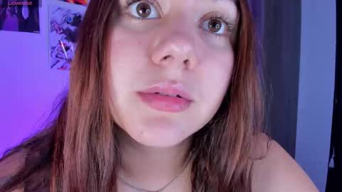 Snapshot of isarhodes_ chatting on October 2025 09:15:01 PM Isa online show from October 2025 09:15:01 PM