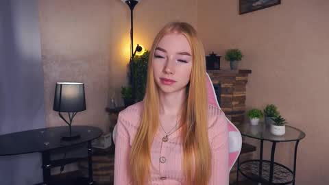 Ramonita online show from November 2025 08:48:02 AM