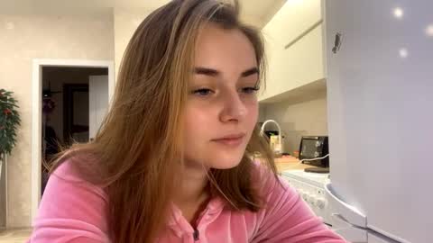 Snapshot of isauratorkelson chatting on December 2025 05:13:01 AM Issa online show from December 2025 05:13:01 AM