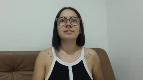 Emma online show from October 2025 01:39:02 AM