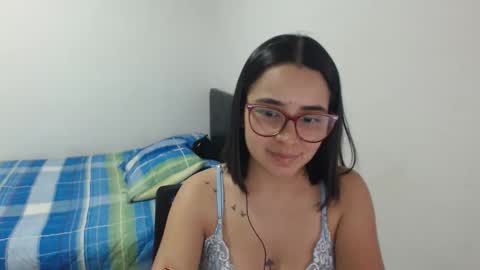 Emma online show from December 2025 03:12:03 AM