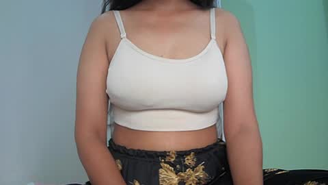 Snapshot of ishika_singh_ chatting on July 2026 03:23:01 AM ishika_singh_ online show from July 2026 03:23:01 AM