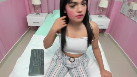 Snapshot of isis_loraine_ chatting on March 2025 02:10:02 AM ISIS online show from March 2025 02:10:02 AM