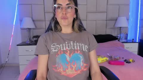 Pauli online show from December 2024 09:11:01 PM