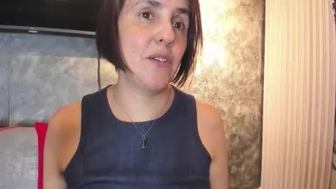 Isis online show from February 2026 02:45:01 AM