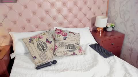 Vanessa online show from February 2025 02:24:01 PM