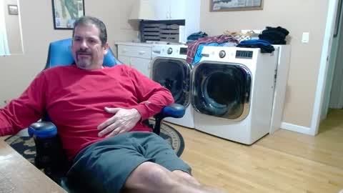 Snapshot of islandguy70 chatting on January 2025 09:24:01 AM Jim online show from January 2025 09:24:01 AM