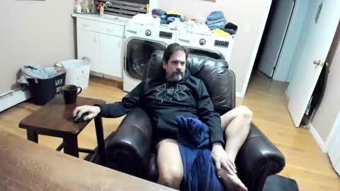 Snapshot of islandguy70 chatting on December 2025 10:09:02 AM Jim online show from December 2025 10:09:02 AM