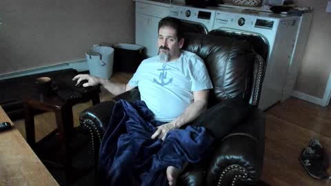 Snapshot of islandguy70 chatting on February 2026 10:13:01 PM Jim online show from February 2026 10:13:01 PM