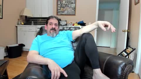 Snapshot of islandguy70 chatting on March 2026 10:05:02 PM Jim online show from March 2026 10:05:02 PM