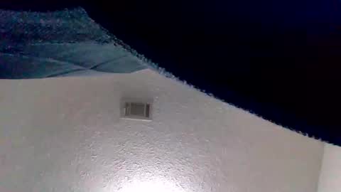 islandmaker online show from November 2025 02:10:01 AM