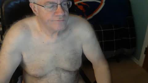 islesman22 online show from December 2024 10:13:01 AM