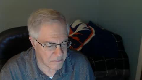 islesman22 online show from January 2025 01:38:01 AM