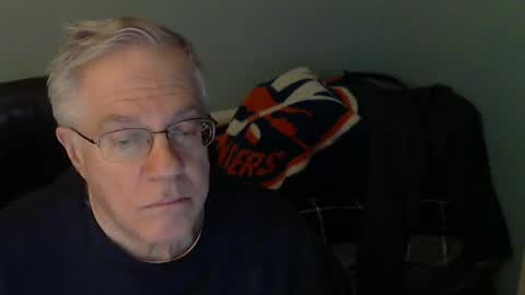 islesman22 online show from February 2025 02:07:01 AM