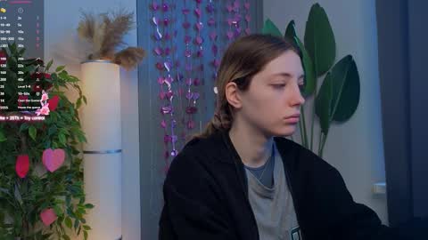 Emilia online show from February 2026 06:12:02 AM