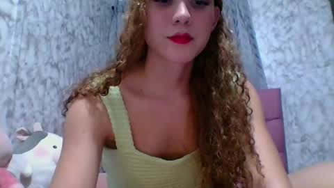 Snapshot of issa30213 chatting on December 2024 03:44:01 AM Issa online show from December 2024 03:44:01 AM