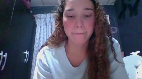 Snapshot of issa30213 chatting on March 2025 02:09:01 AM Issa online show from March 2025 02:09:01 AM