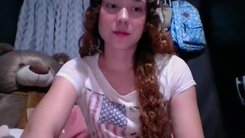 Snapshot of issa30213 chatting on October 2025 01:49:01 AM Issa online show from October 2025 01:49:01 AM