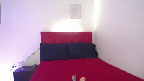 issa_kitty online show from January 2025 04:11:01 PM