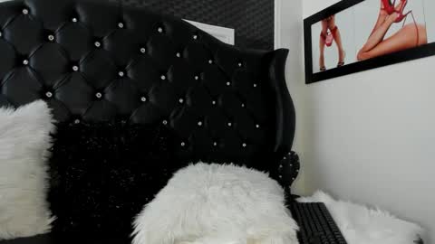 Snapshot of issadorajames chatting on January 2025 04:21:01 PM issadorajames online show from January 2025 04:21:01 PM