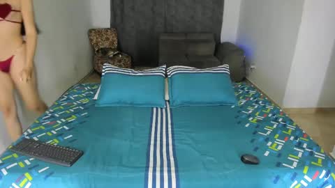 Isabella  online show from February 2025 05:26:02 AM