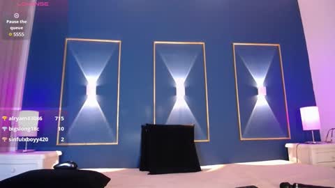 Snapshot of issyrosse chatting on February 2025 03:19:01 PM Isabelle online show from February 2025 03:19:01 PM