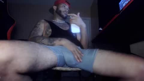 Snapshot of istreamtoo954 chatting on April 2026 02:33:02 AM istreamtoo954 online show from April 2026 02:33:02 AM